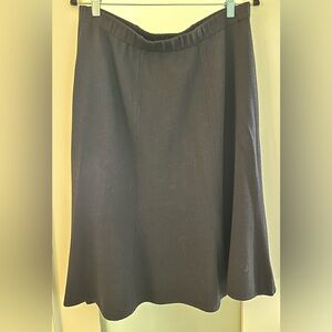 St john knits, gently worn, black knit skirt. Cleaning out my closet